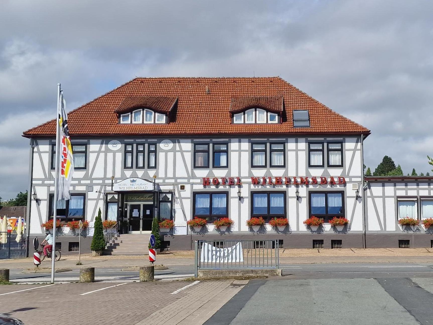 Hotel-Restaurant Wilhelmsbad Seesen Exterior photo