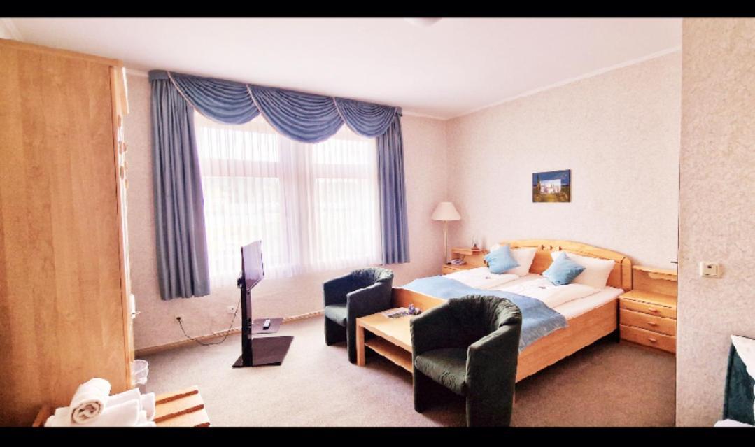 Hotel-Restaurant Wilhelmsbad Seesen Room photo